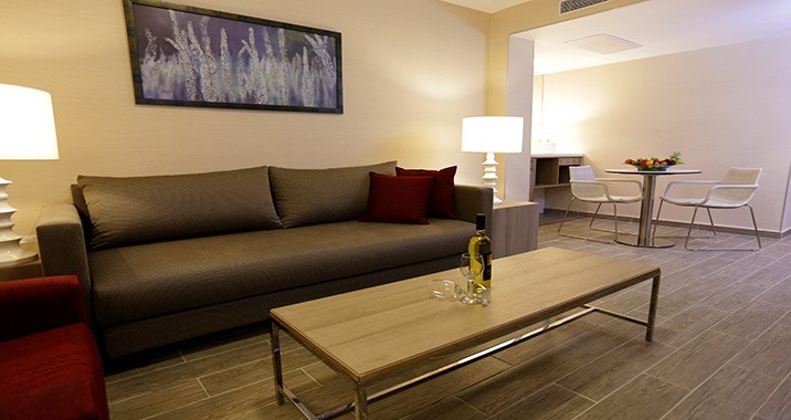 Свита "Village” 