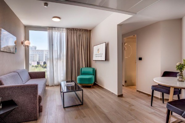 palma royal suite astral