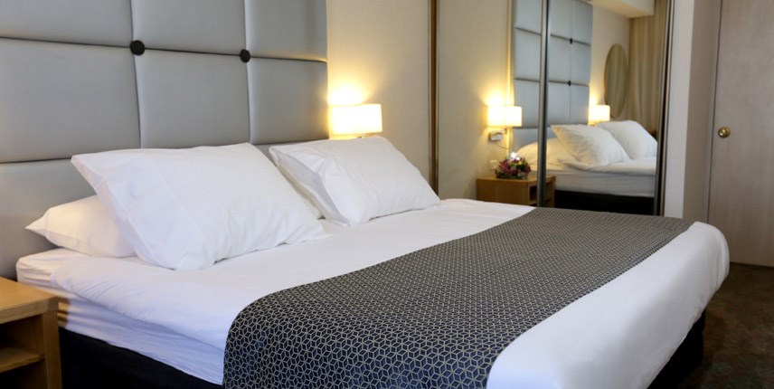 Королевский вид на бассейн