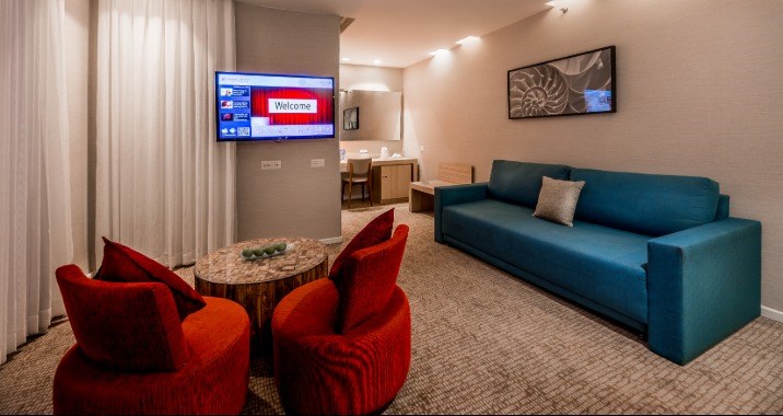 Astral Марис  Свита с видом на море