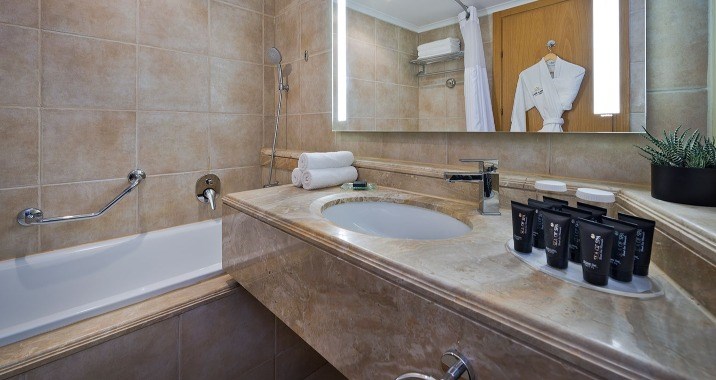 חדרי דלקס עם מרפסת