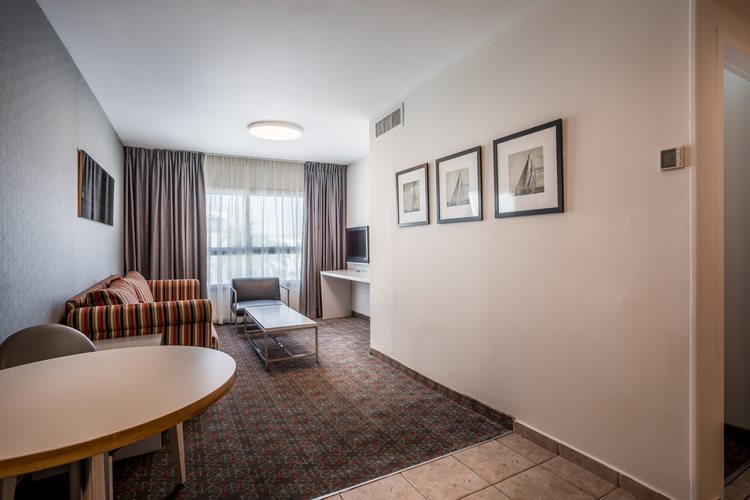 Nirvana Suites - Свита