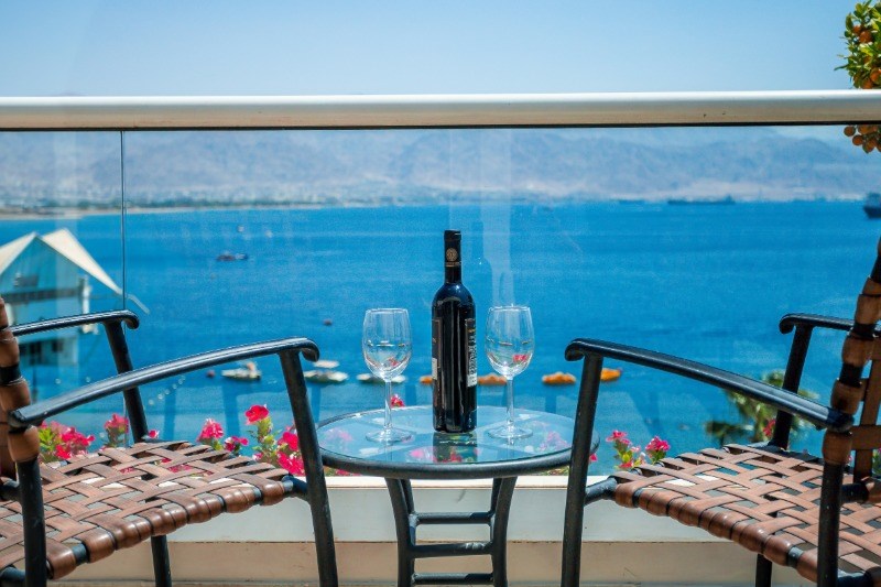 Свита Де-люкс  с видом на бассейн