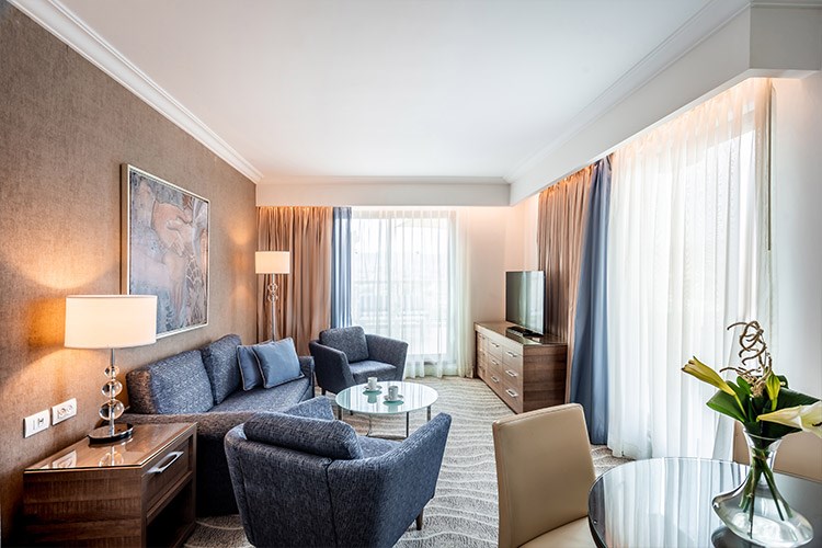 סוויטת מלכת שבא – ג'קוזי מרובע